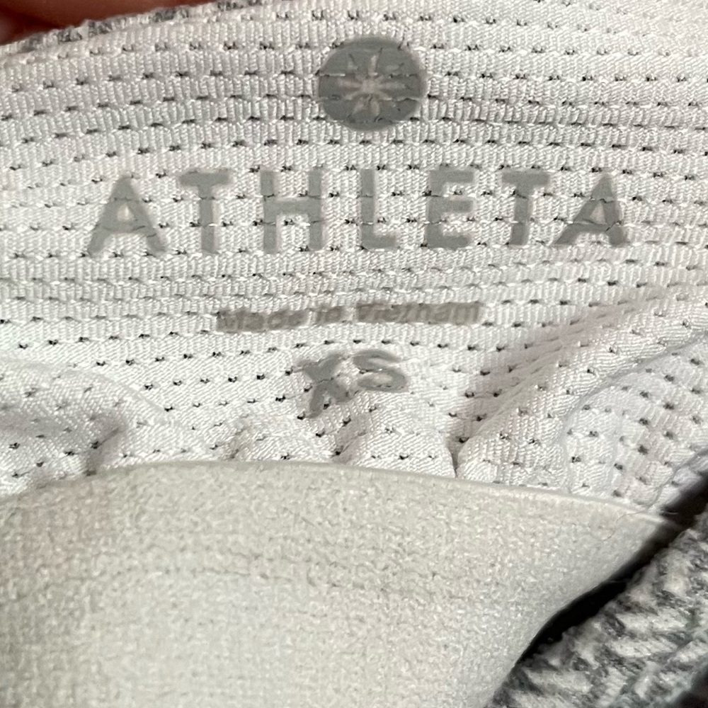 Athleta Gray Patterned Strappy Activewear Tank Top - image 4